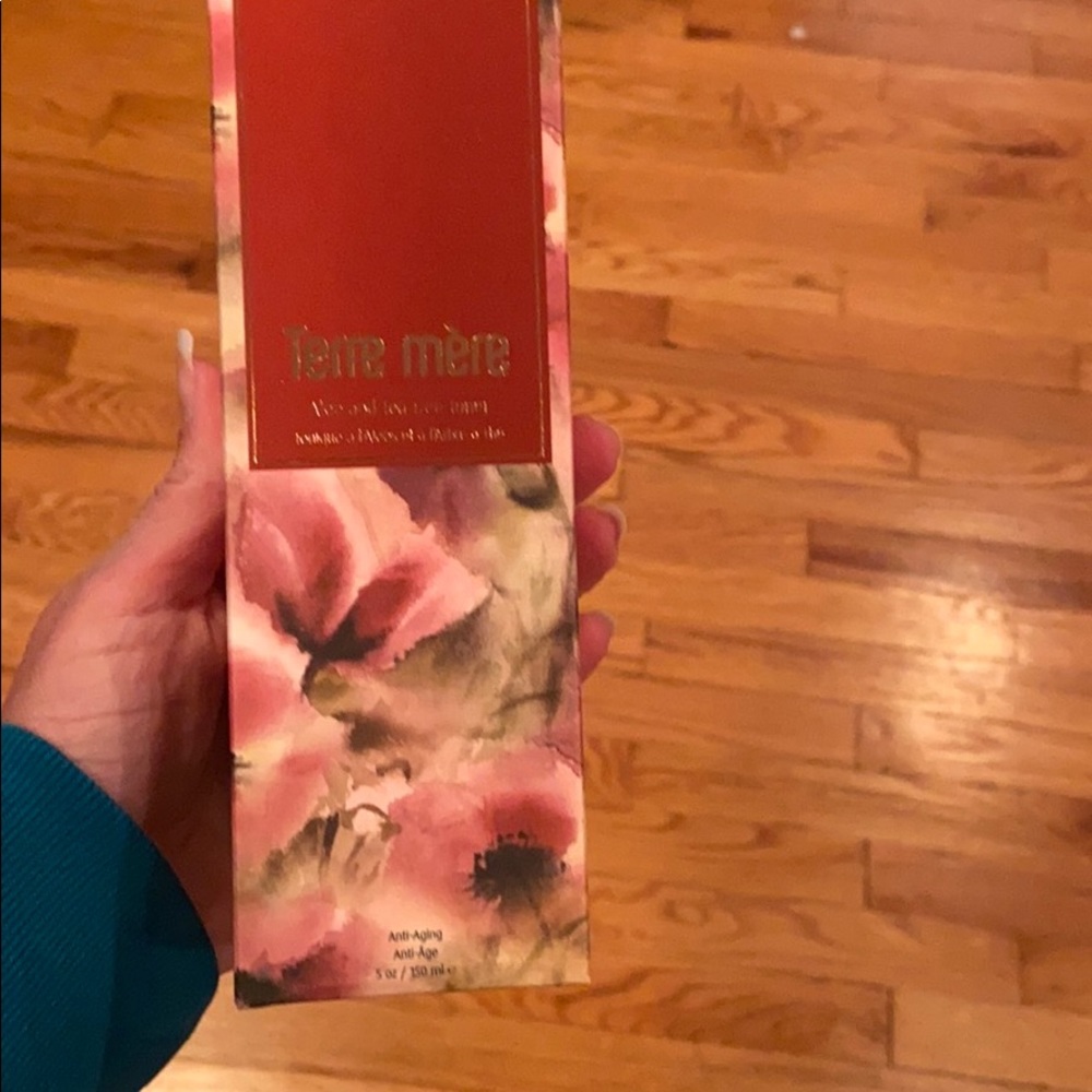 Terre mere Aloe and tea tree toner NWT